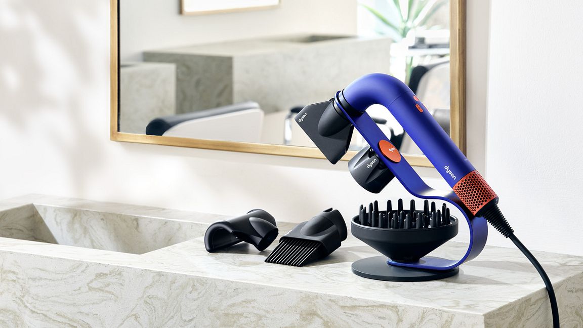 Supersonic r™ Professional hair dryer